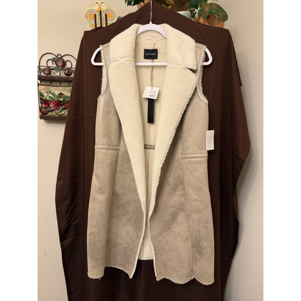 Dolce Cabo NWT Women's Small‎ Faux Suede Sherpa Lining Beige Vest Draped Warm